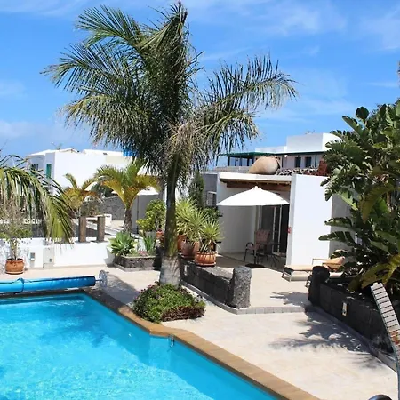 Ferienhaus Aus Zwei Wohneinheiten Bestehend Mit Beheiztem Pool Und Terrasse - B44101 アパート プラヤ・ブランカ